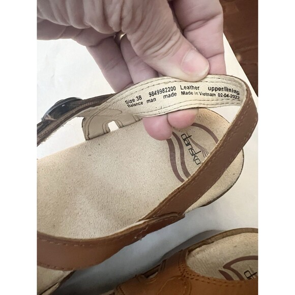Dansko Women’s Size 38 US 7 7.5 Season Sandals Camel Leather Strappy Comfort - Picture 3 of 8